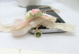 唯美布藝蕾絲玫瑰花長鏈iPhone防塵塞 日韓系手機飾品的優雅之選